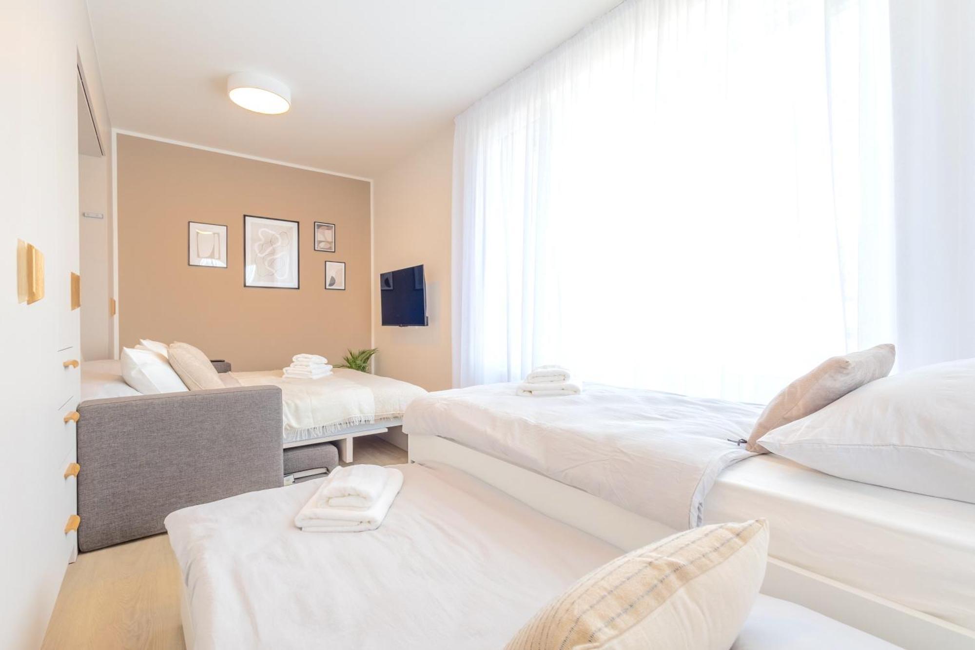Appartement Bright 2br - 8th Floor, Balcony, Free Parking - By Gravity *
